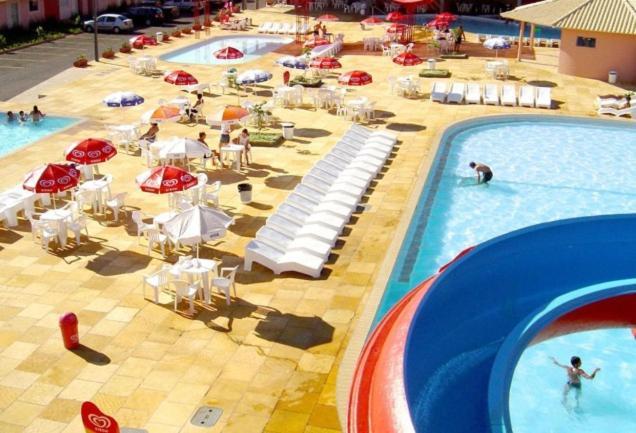 Diroma Fiori - Hoteis Com Roupa De Cama --- Destinos Combinados Turismo Caldas Novas Eksteriør billede