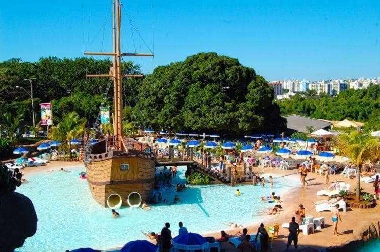 Diroma Fiori - Hoteis Com Roupa De Cama --- Destinos Combinados Turismo Caldas Novas Eksteriør billede